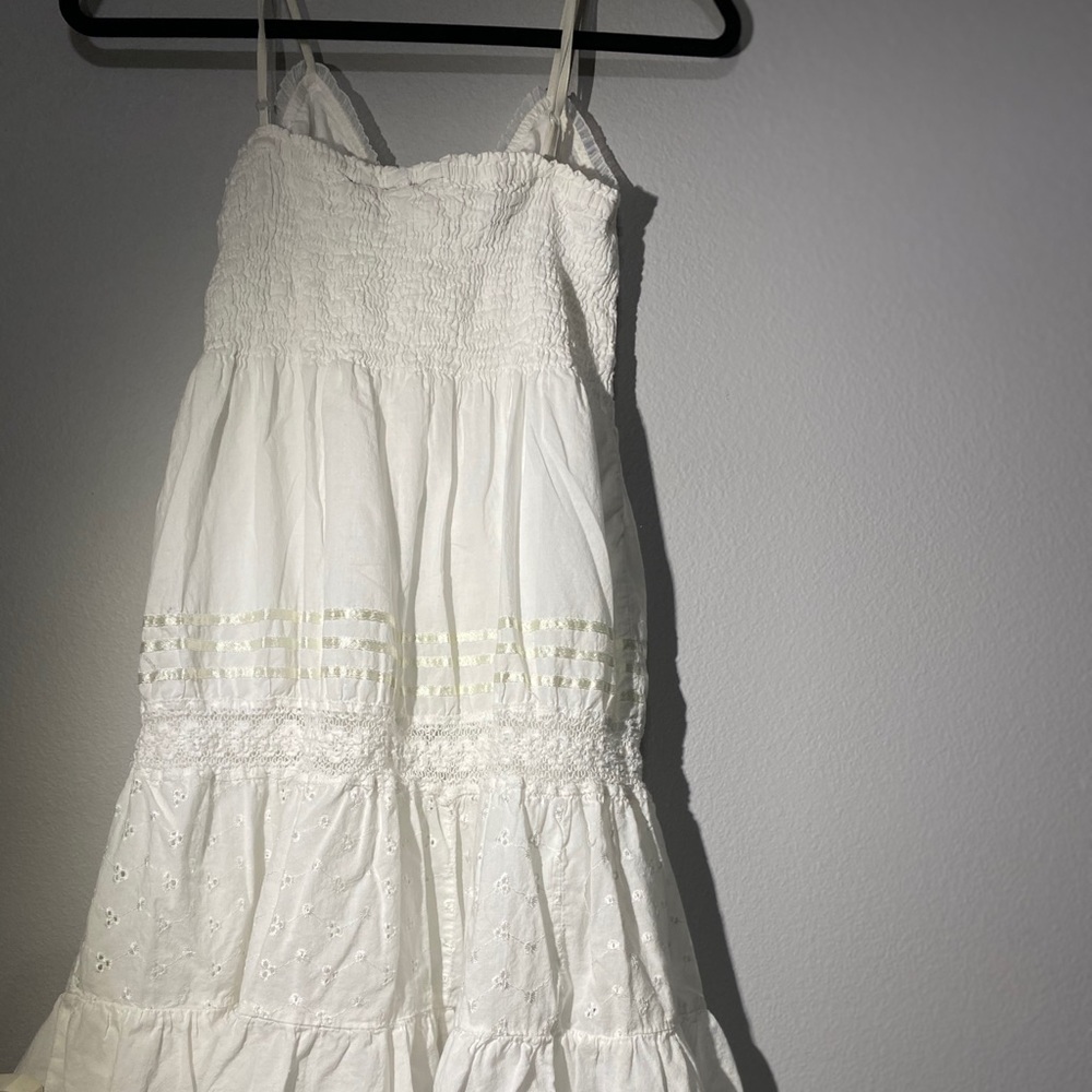 Dress - Picture 3 of 4